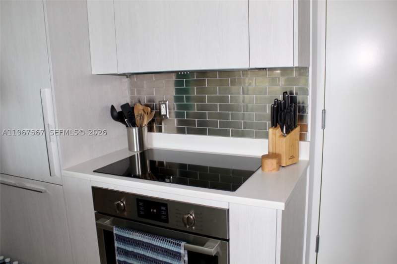1 bedroom Condominium at 501 NE 31st St 2705, Paraiso Bayviews Condo, Miami — photo 5