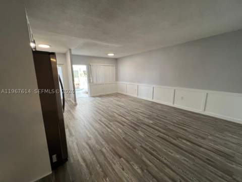 2430 NE 135th St 105, North Miami FL - photo 10 of 25