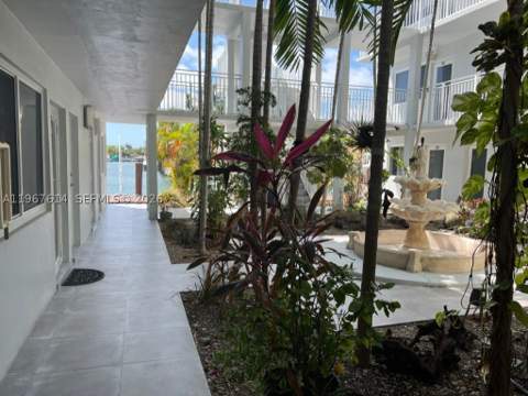 2430 NE 135th St 105, North Miami FL - photo 20 of 25