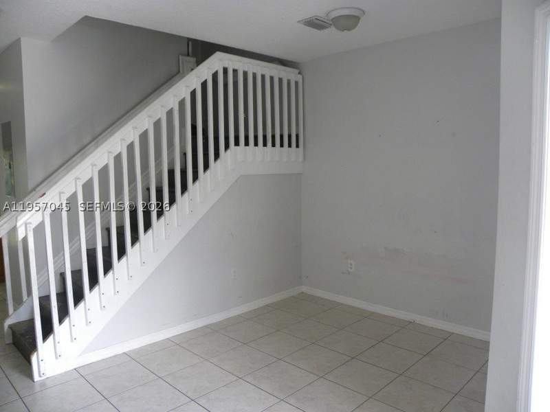 2 bedroom Townhouse at 1617 SE 30th St, Venetia Grove, Homestead — photo 4