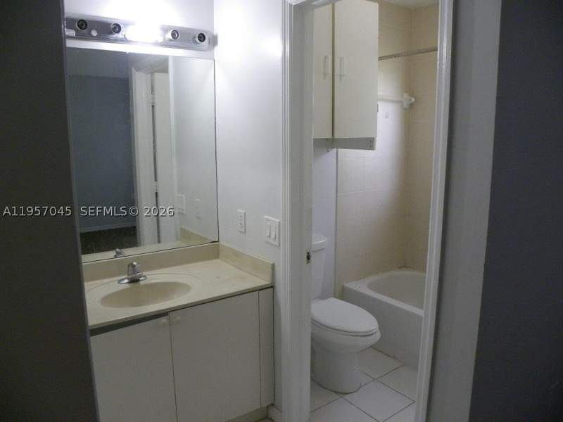 2 bedroom Townhouse at 1617 SE 30th St, Venetia Grove, Homestead — photo 5