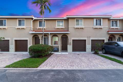 21105 NW 14th Place 4, Miami Gardens FL - photo 10 of 66
