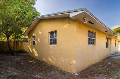 1518 NW 65th St, Miami FL - photo 23 of 28