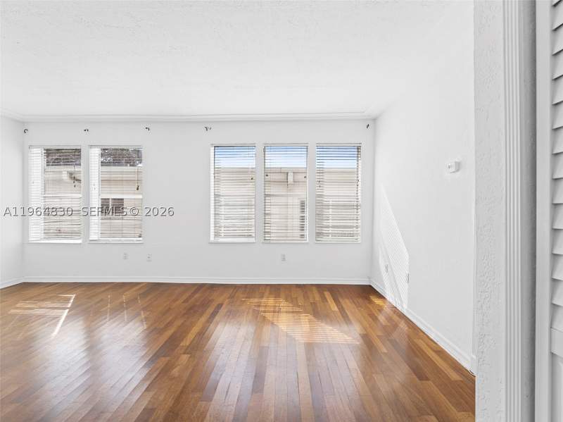 2 bedroom Condominium at 1027 Pennsylvania Ave 206, Penn Plaza Condo, Miami Beach — photo 4