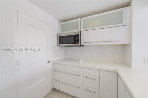 8000 Harding Ave 4B, Miami Beach FL - photo 10 of 29