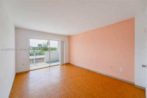8000 Harding Ave 4B, Miami Beach FL - photo 12 of 29