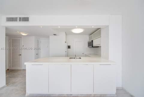 8000 Harding Ave 4B, Miami Beach FL - photo 9 of 29