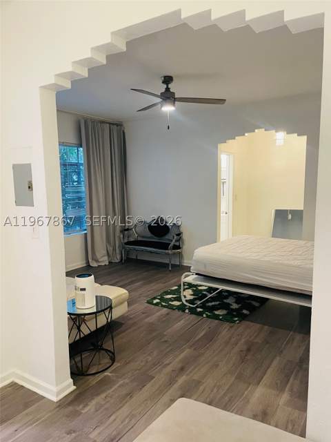 1611 Euclid Ave 3, Miami Beach FL - photo 10 of 11