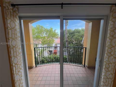 7220 NW 114th Ave 307, Doral FL - photo 11 of 26