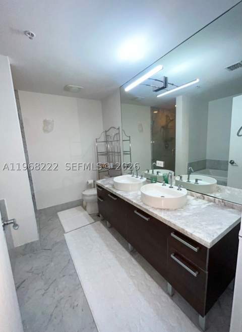 253 NE 2nd St 3903, Miami FL - photo 15 of 28
