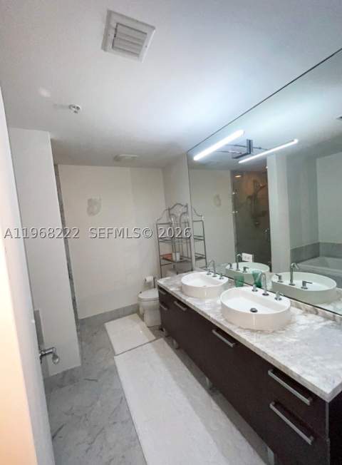 253 NE 2nd St 3903, Miami FL - photo 18 of 28