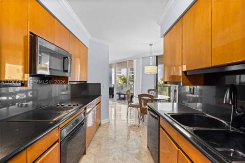 18671 Collins Ave 404, Sunny Isles Beach FL - photo 17 of 63