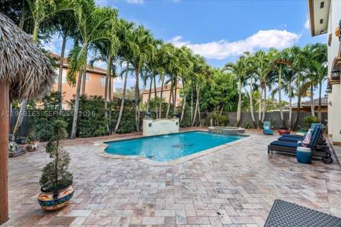 7851 NW 166th Ter, Miami Lakes FL - photo 16 of 67