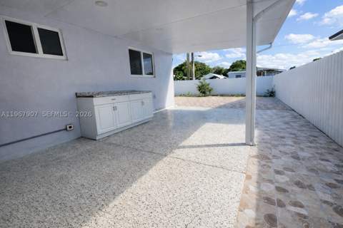 10360 SW 24th St, Miami FL - photo 12 of 14
