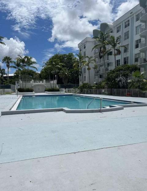 484 NW 165th St Road A-211, Miami FL - photo 7 of 9