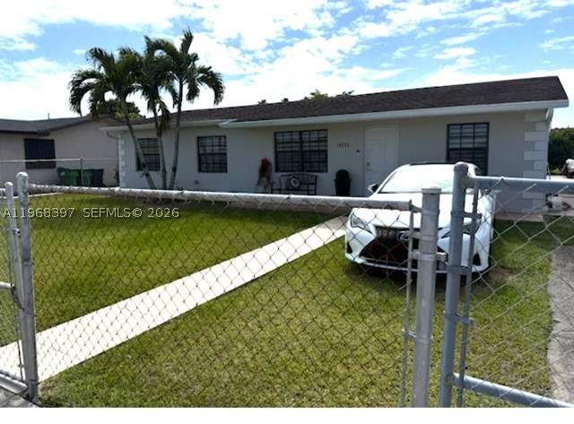 3 bedroom SingleFamilyResidence at 10752 SW 141st Ln, 6th Addn To Richmond Heig, Miami — photo 2
