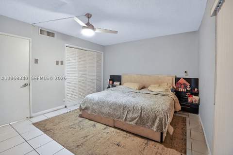 20311 NE 2nd Ave 15, Miami FL - photo 15 of 22