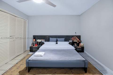 20311 NE 2nd Ave 15, Miami FL - photo 16 of 22