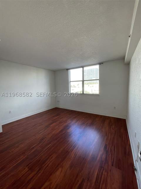 401 69 St 411, Miami Beach FL - photo 10 of 23
