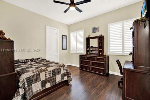 7823 SW 195th Ter, Cutler Bay FL - photo 10 of 31