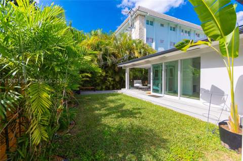 814 Monterey St, Coral Gables FL - photo 13 of 53