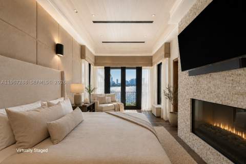 34 W Dilido Dr, Miami Beach FL - photo 10 of 52