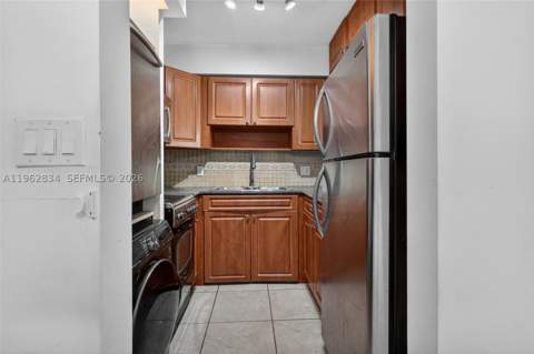134 SW 7th Ave 404, Miami FL - photo 8 of 31