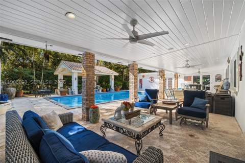 11220 SW 67th Ave, Pinecrest FL - photo 18 of 42