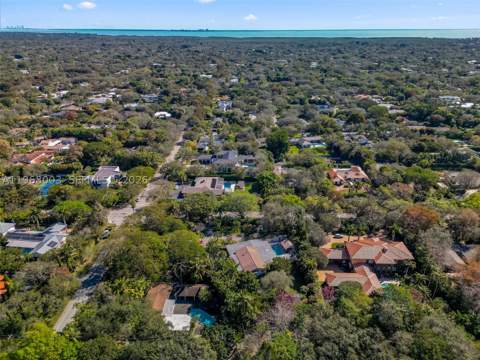 11220 SW 67th Ave, Pinecrest FL - photo 9 of 42
