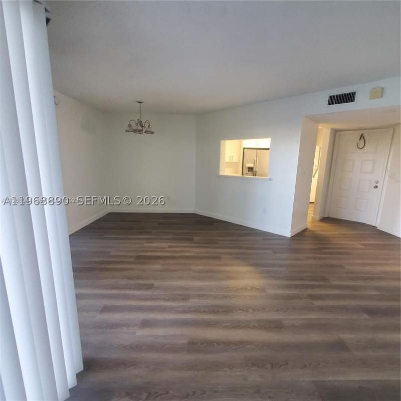 2 bedroom Condominium at 929 Hamilton Dr 929F, Lakeshore Condo 6, Homestead — photo 2