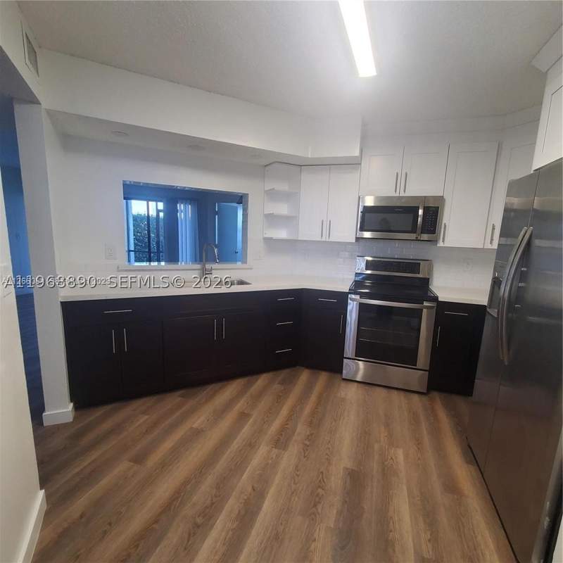 2 bedroom Condominium at 929 Hamilton Dr 929F, Lakeshore Condo 6, Homestead — photo 4