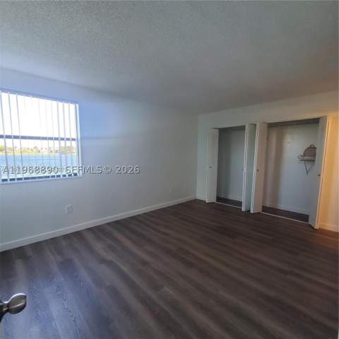 929 Hamilton Dr 929F, Homestead FL - photo 9 of 14