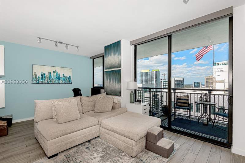 1 bedroom Condominium at 999 SW 1st Ave 3215, Nine At Mary Brickell Vil, Miami — photo 4