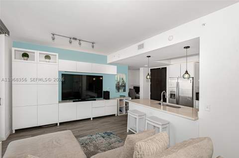 999 SW 1st Ave 3215, Miami FL - photo 7 of 26
