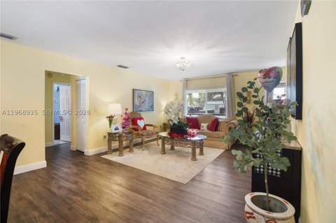 16323 SW 103rd Pl, Miami FL - photo 8 of 42