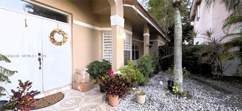 3 bedroom SingleFamilyResidence at 5769 NW 99th Ave, Patio Homes Of Doral Pine, Doral — photo 2