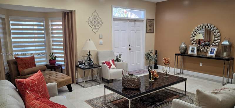 3 bedroom SingleFamilyResidence at 5769 NW 99th Ave, Patio Homes Of Doral Pine, Doral — photo 4