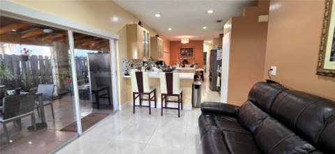 5769 NW 99th Ave, Doral FL - photo 9 of 48