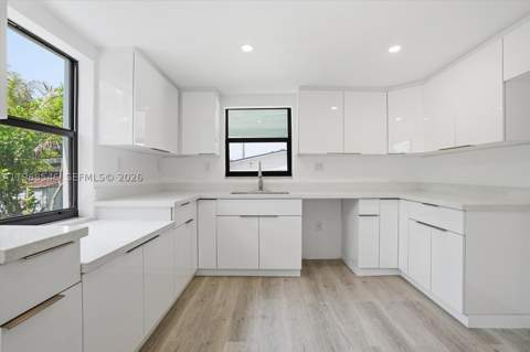 4237 SW 7th St, Miami FL - photo 8 of 31