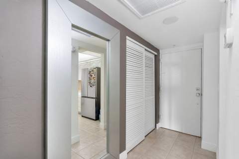 19380 Collins Avenue 523, Sunny Isles Beach FL - photo 13 of 32