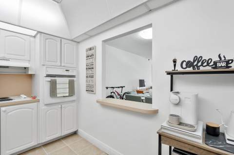 19380 Collins Avenue 523, Sunny Isles Beach FL - photo 16 of 32