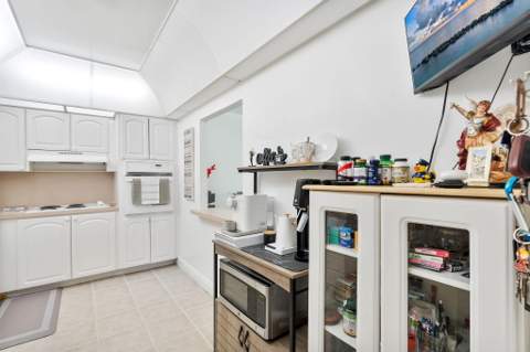 19380 Collins Avenue 523, Sunny Isles Beach FL - photo 17 of 32