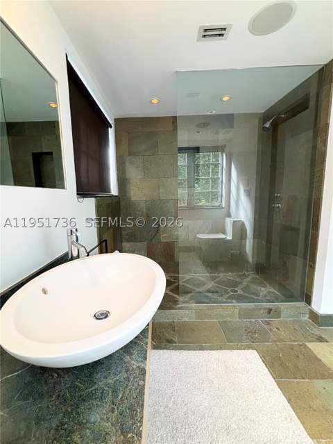 1520 Michigan Ave 1, Miami Beach FL - photo 14 of 20