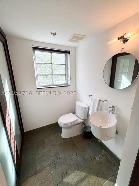 1520 Michigan Ave 1, Miami Beach FL - photo 6 of 20