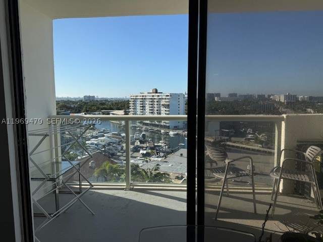 2 bedroom Condominium at 13499 Biscayne Blvd 902, Sailboat Cay Condo, North Miami — photo 2