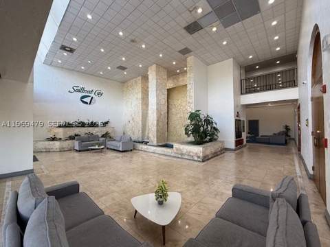13499 Biscayne Blvd 902, North Miami FL - photo 20 of 22