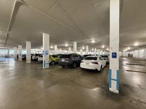 13499 Biscayne Blvd 902, North Miami FL - photo 22 of 22