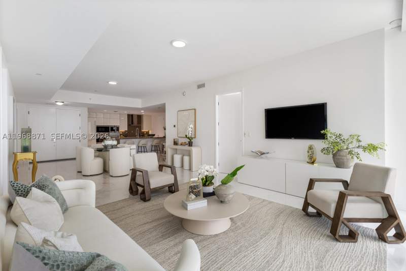 2 bedroom Condominium at 17475 Collins Ave 703, Chateau Beach Condo, Sunny Isles Beach — photo 3