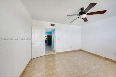 471 Ives Dairy Rd 402-3, Miami FL - photo 7 of 15
