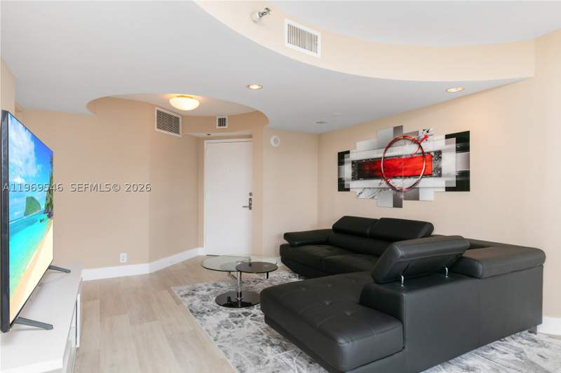 2 bedroom Condominium at 3500 Mystic Pointe Dr 2603, Mystic Pointe Tower 400 C, Aventura — photo 5